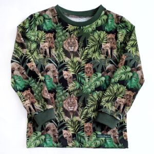 t-shirt med lejon stl 104